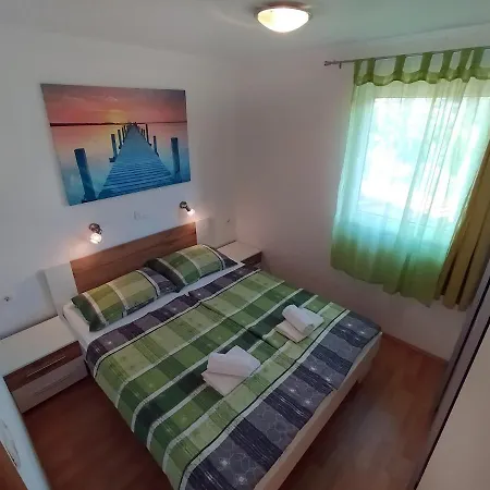 Apartmaji Soncne Terase - Sunny Terraces
