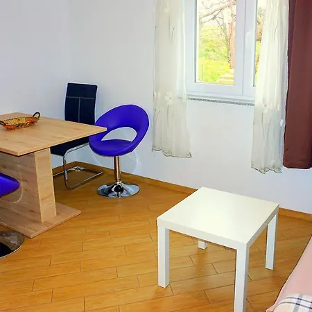 Sunny Terraces Zt Apartment *