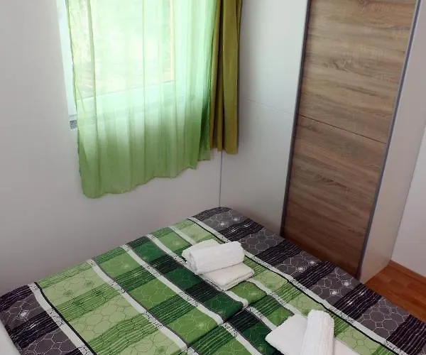 公寓 Sunny Terraces Zt *