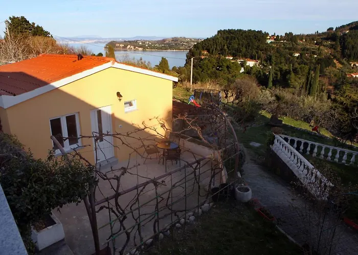 Sunny Terraces Zt 公寓 *