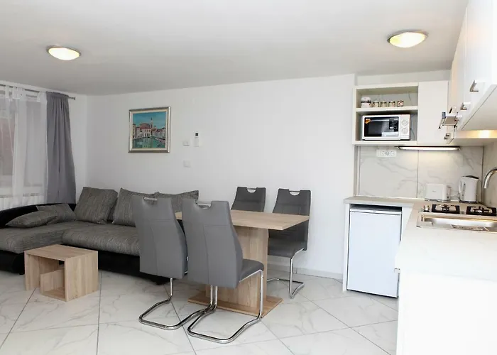 Sunny Terraces Zt * 波尔托罗